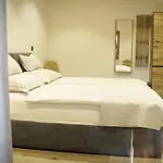 Turisticna Kmetija In Pivovarna Flajs ファームステイ