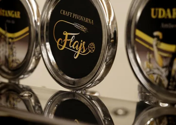 Turisticna Kmetija In Pivovarna Flajs Alloggio per agriturismo *