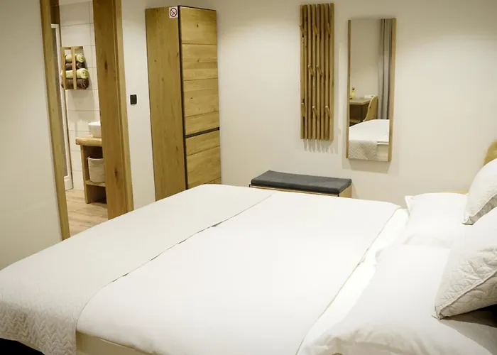 Turisticna Kmetija In Pivovarna Flajs Žalec