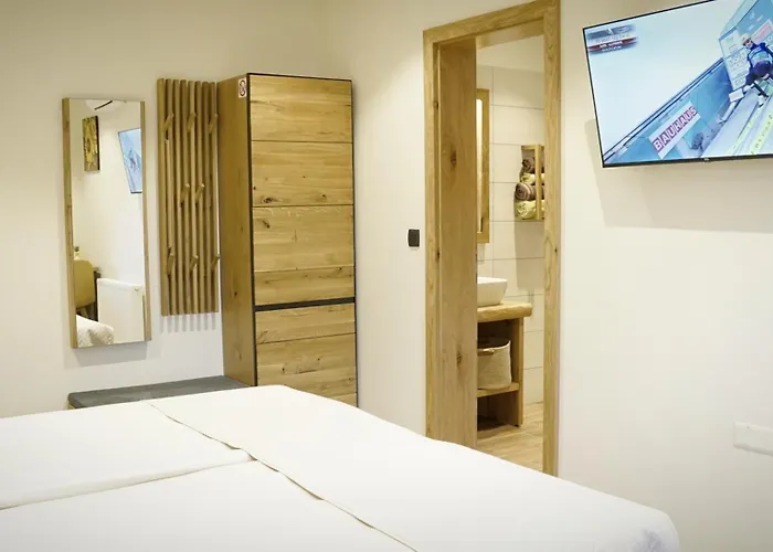 Turisticna Kmetija In Pivovarna Flajs Zalec